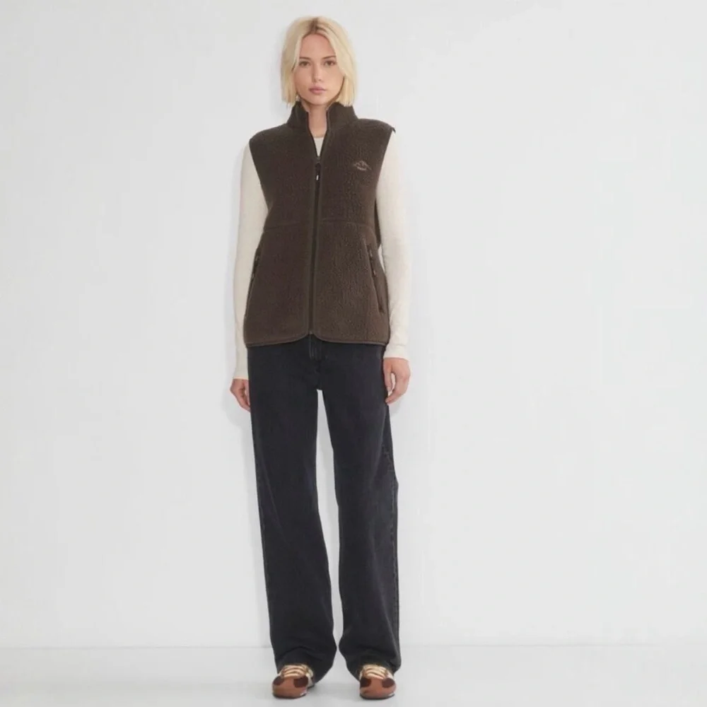 Aritzia TNA Polartec Thermal Pro Mockneck Fleece Vest Rich Mocha Brown NWT - Picture 2 of 6